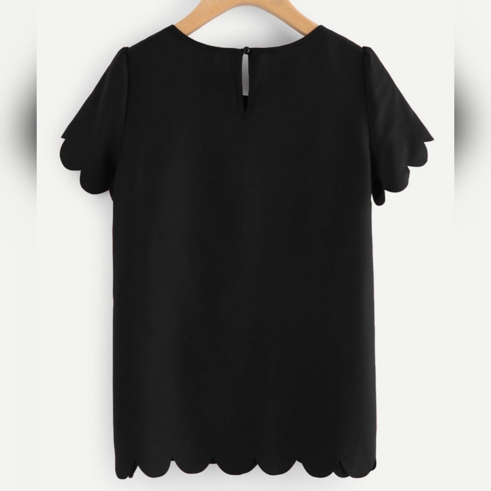Black Short Sleeve Blouse Size M